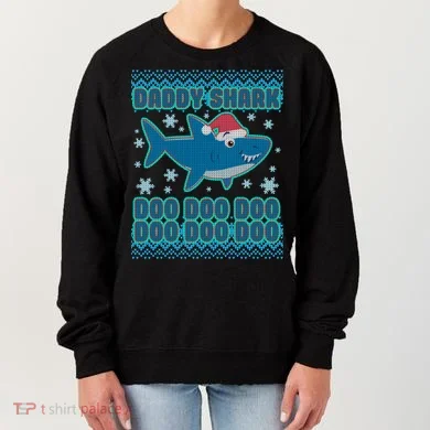 Christmas Daddy Shark Doo Doo Doo Women's Sweatshirt