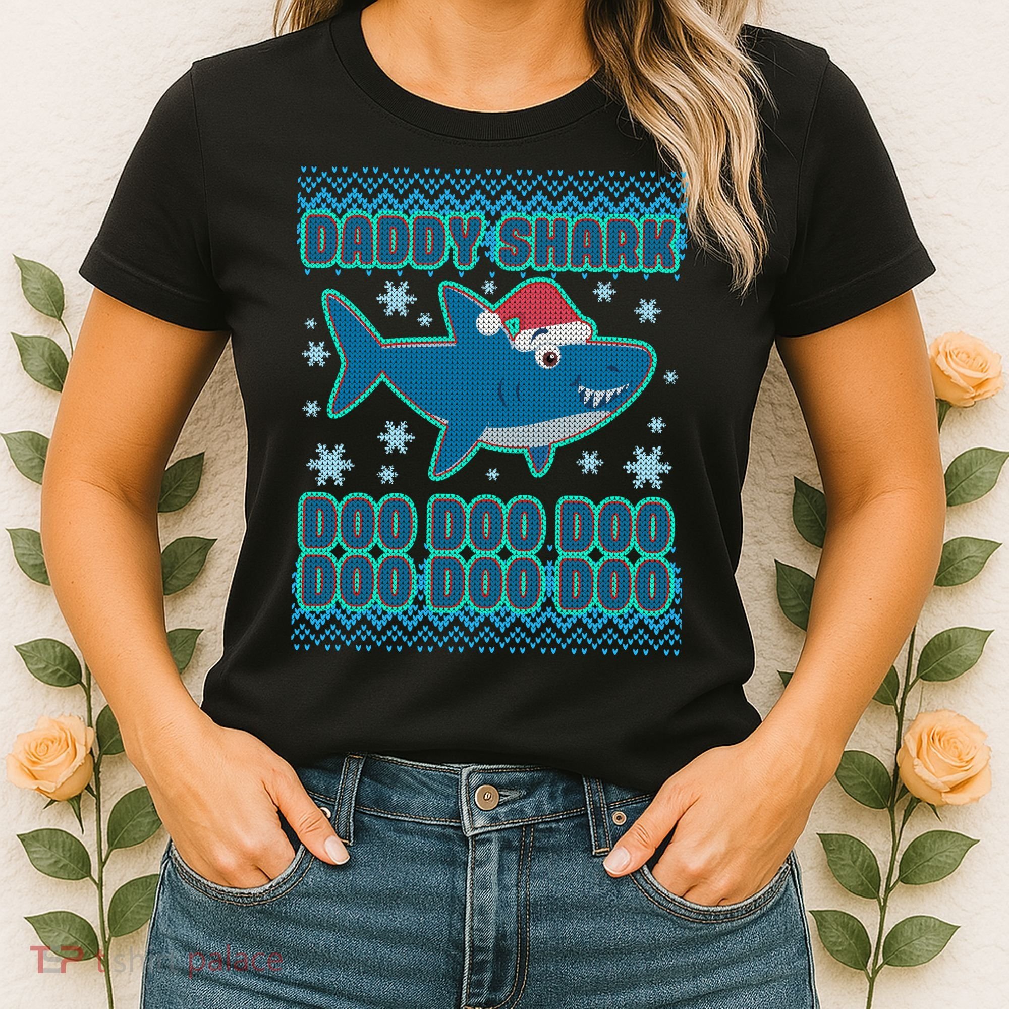 Christmas Daddy Shark Doo Doo Doo Women's T-Shirt