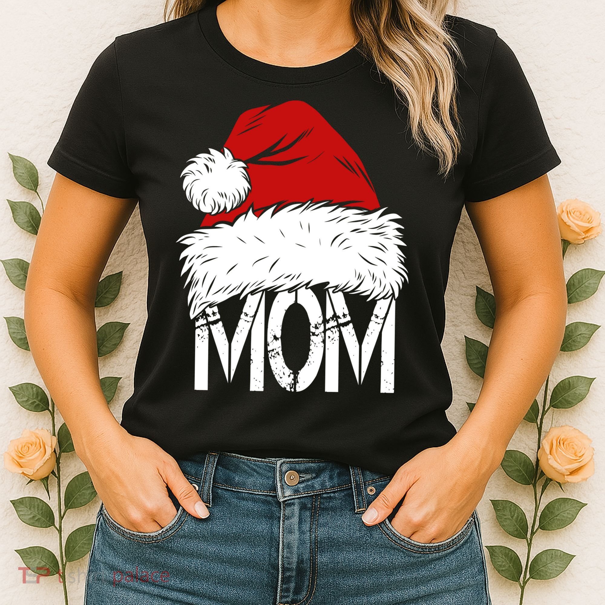 Christmas Santa Hat Mom Women's T-Shirt