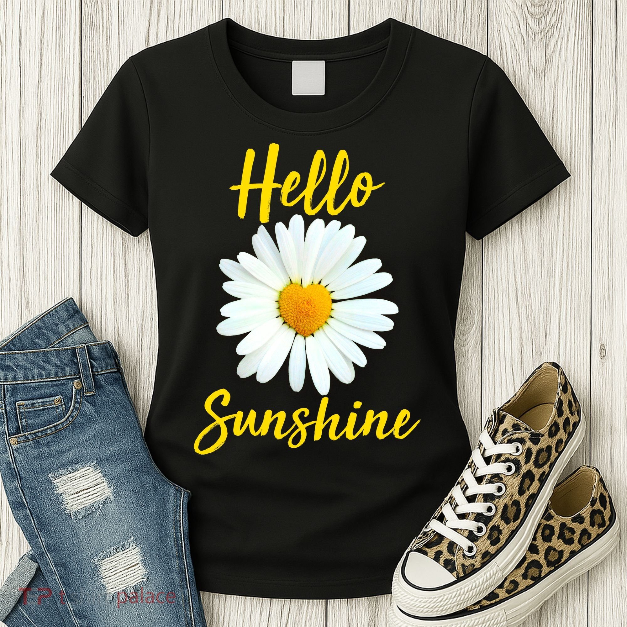 Cute Hello Sunshine Heart Daisy Flower Women's T-Shirt