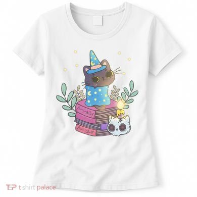 Cute Halloween Witch Cat Women's T-Shirt