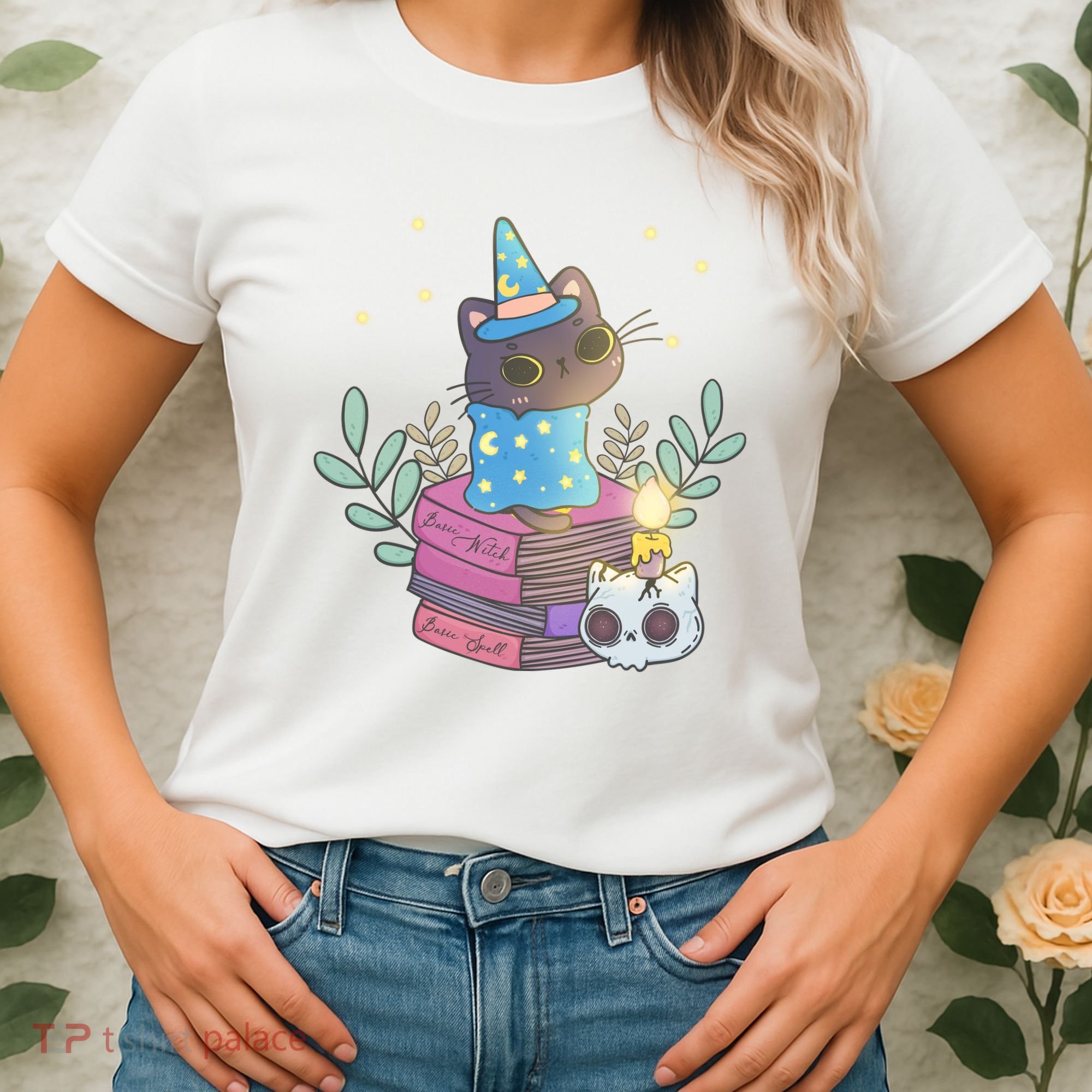 Cute Halloween Witch Cat Women's T-Shirt