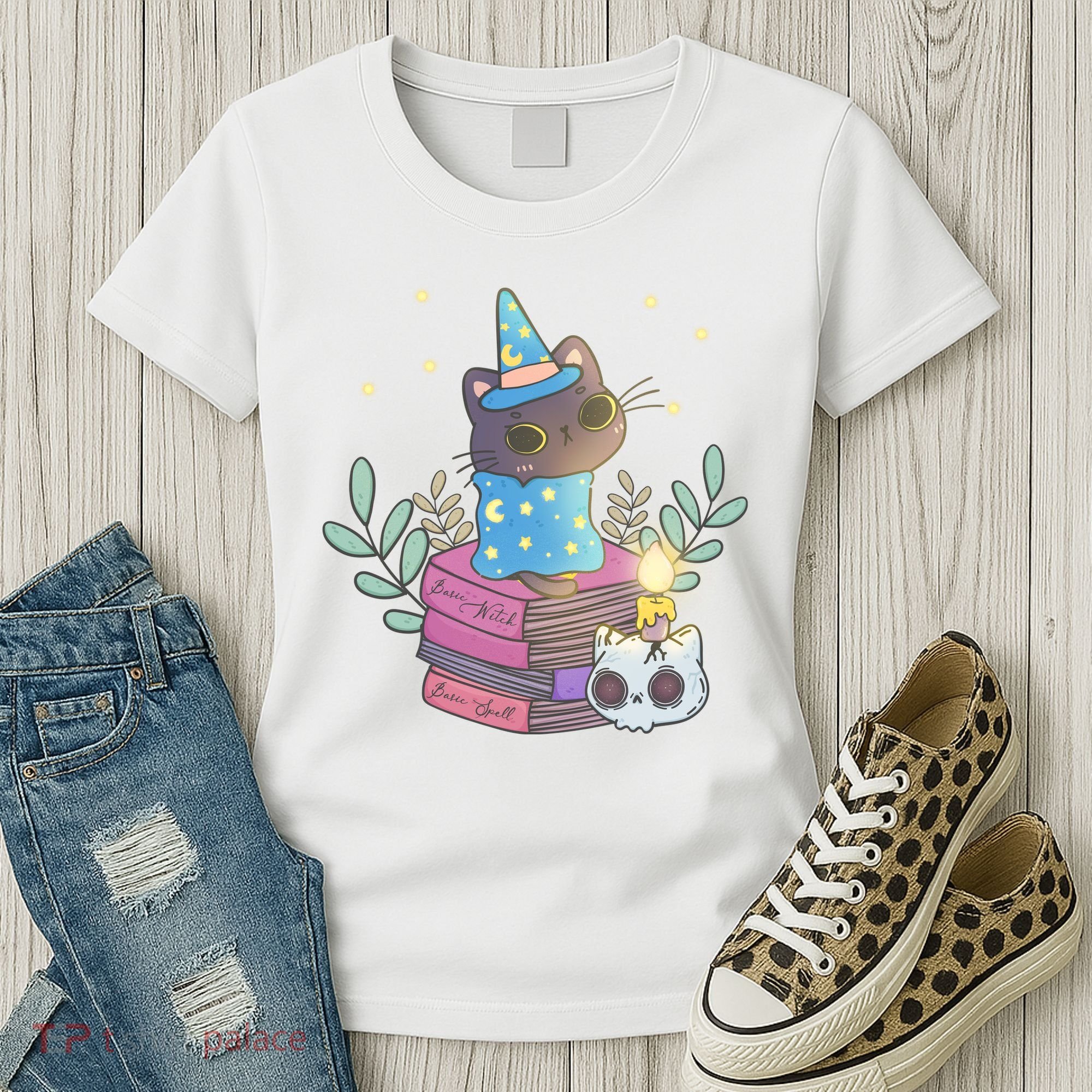 Cute Halloween Witch Cat Women's T-Shirt