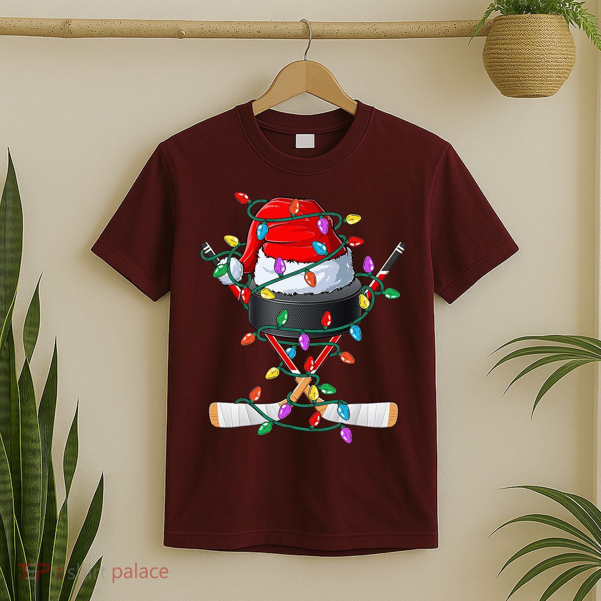 Christmas Hockey Xmas Santa Sports Hat Ball T-Shirt