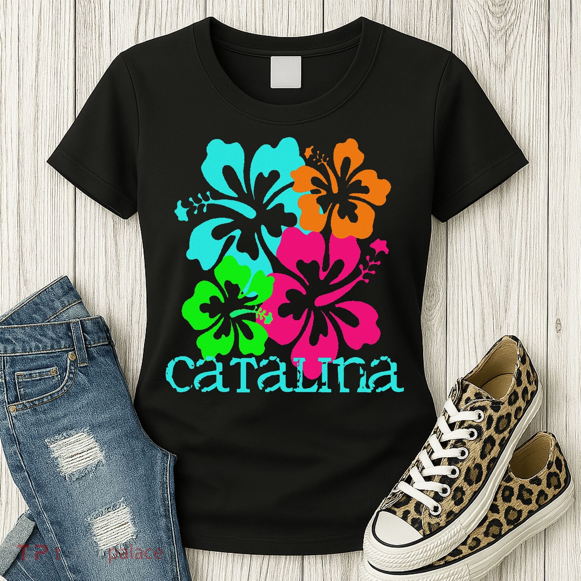 Catalina Island Beach Tropical Paradise Travel Surf Ocean Women's T-Shirt