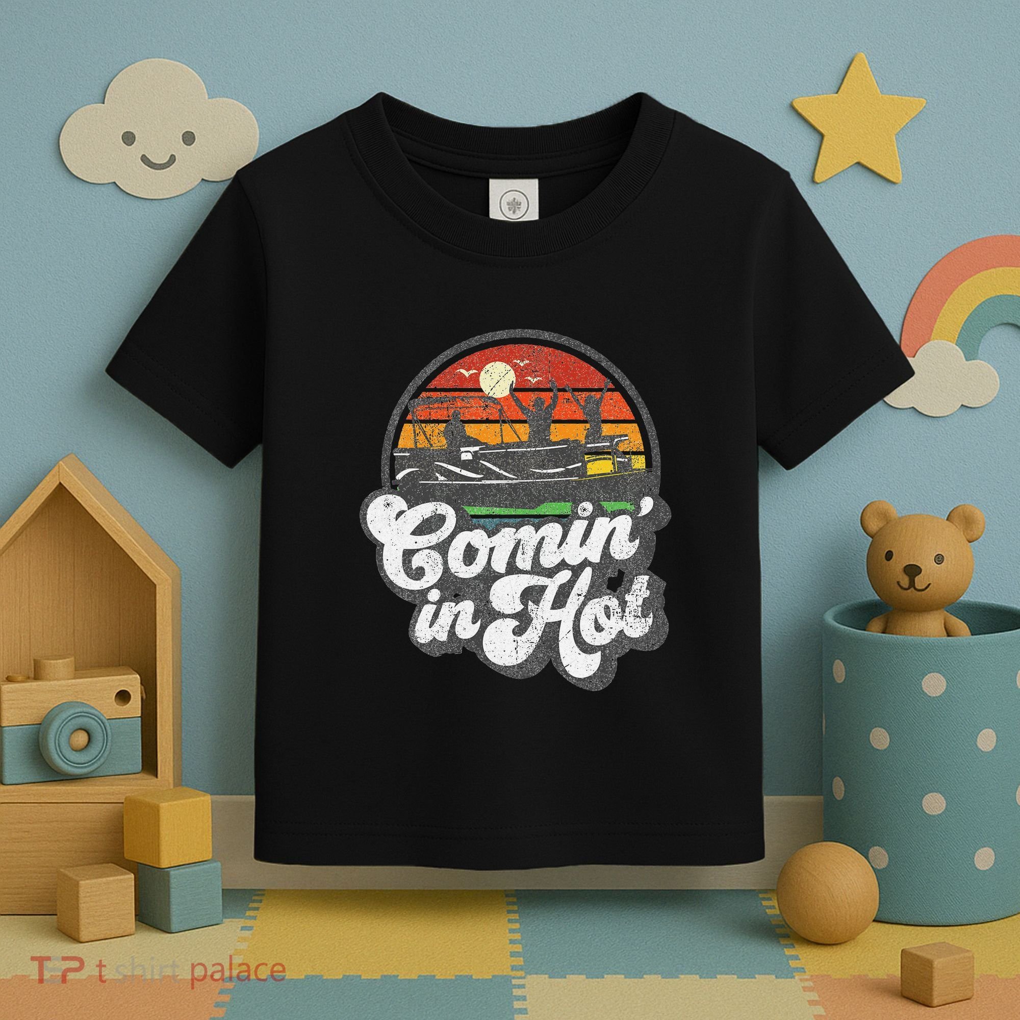 Comin In Hot Pontoon Boat Funny Boating Lake Pontooning Gift Toddler T-Shirt