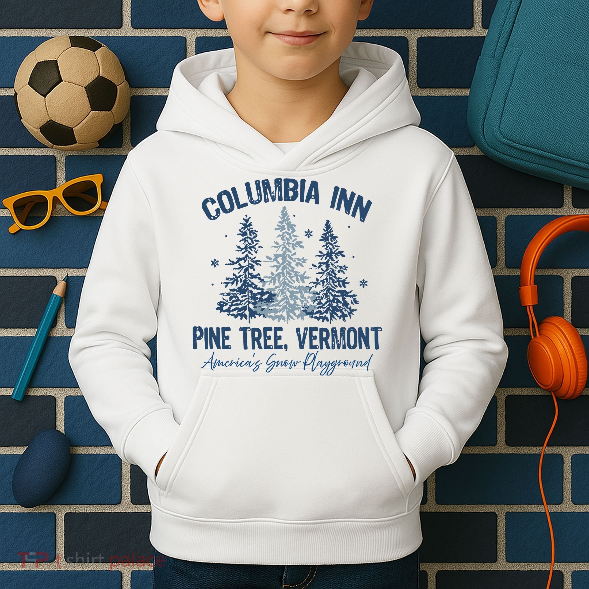 Columbia Inn Pine Tree Vermont Always A White Christmas Kids Hoodie