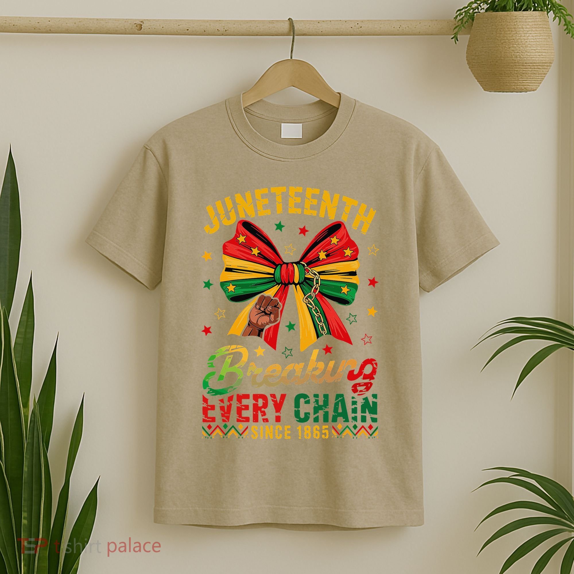 Coquette Juneteenth Breaking Every Chain Since 1865 T-Shirt