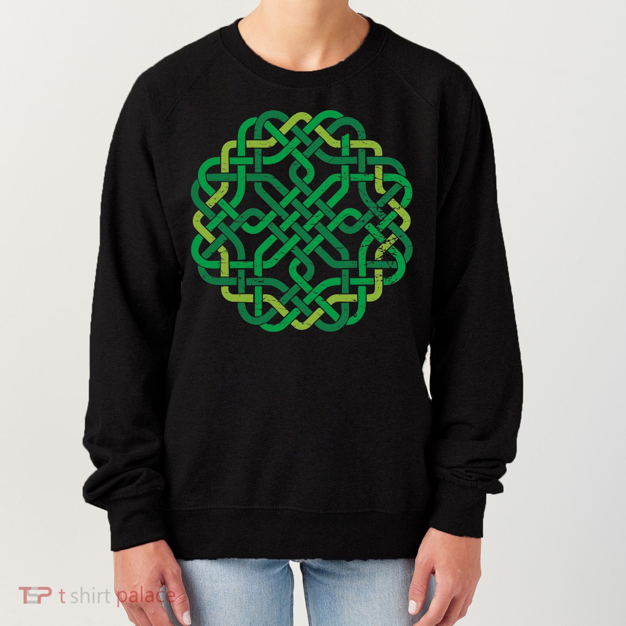 Celtic Knot Gaelic Knotwork St Patrick's Day Women's Sweatshirt