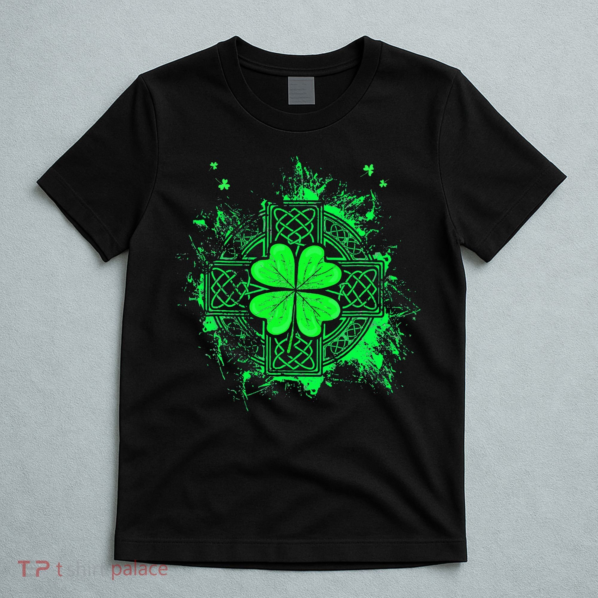 Celtic Knot Irish Shamrock Three Leaf Clover St Patricks Day T-Shirt