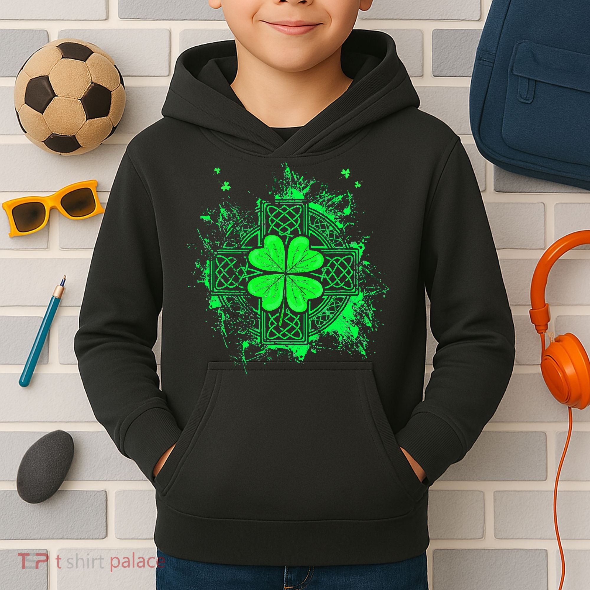 Celtic Knot Irish Shamrock Three Leaf Clover St Patricks Day Kids Hoodie
