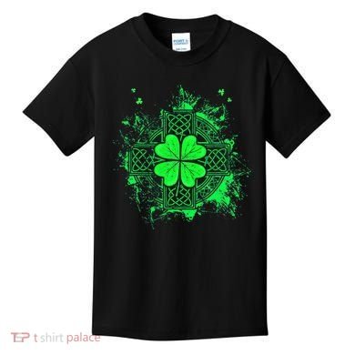 Celtic Knot Irish Shamrock Three Leaf Clover St Patricks Day Kids T-Shirt