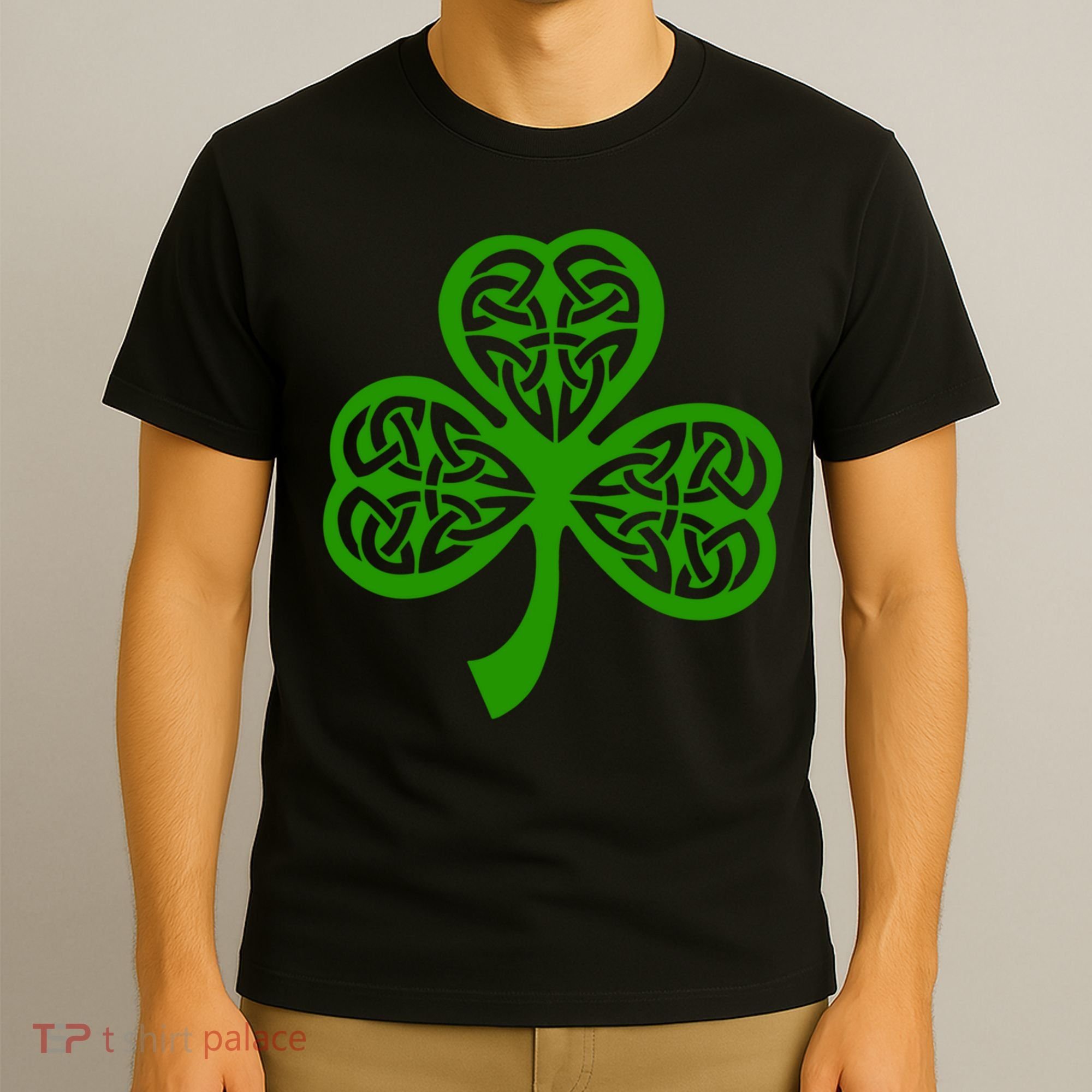 Celtic Knot Irish Shamrock Leaf Clover St Pats Day T-Shirt