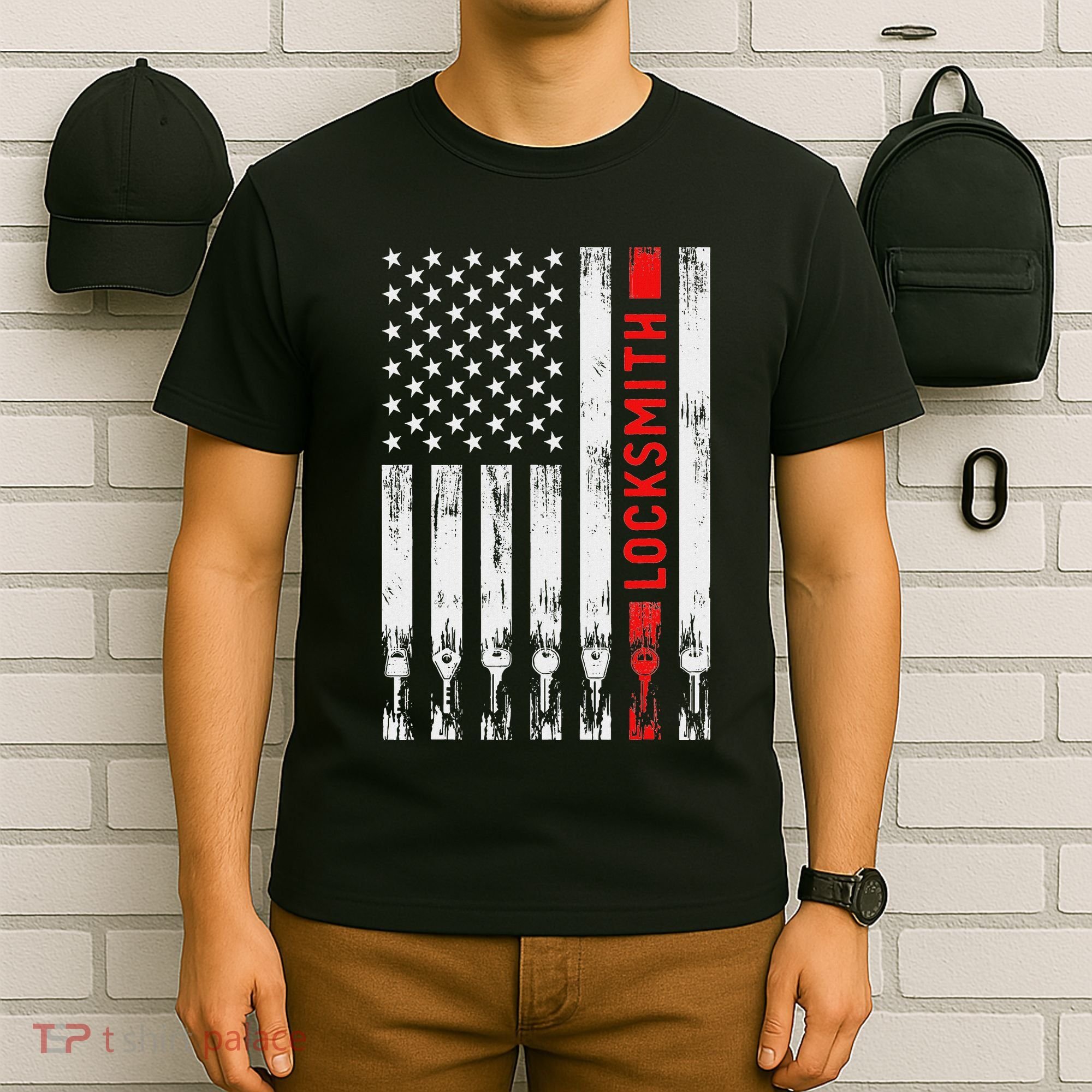 Cool Locksmith Art American Flag Lock Picker T-Shirt