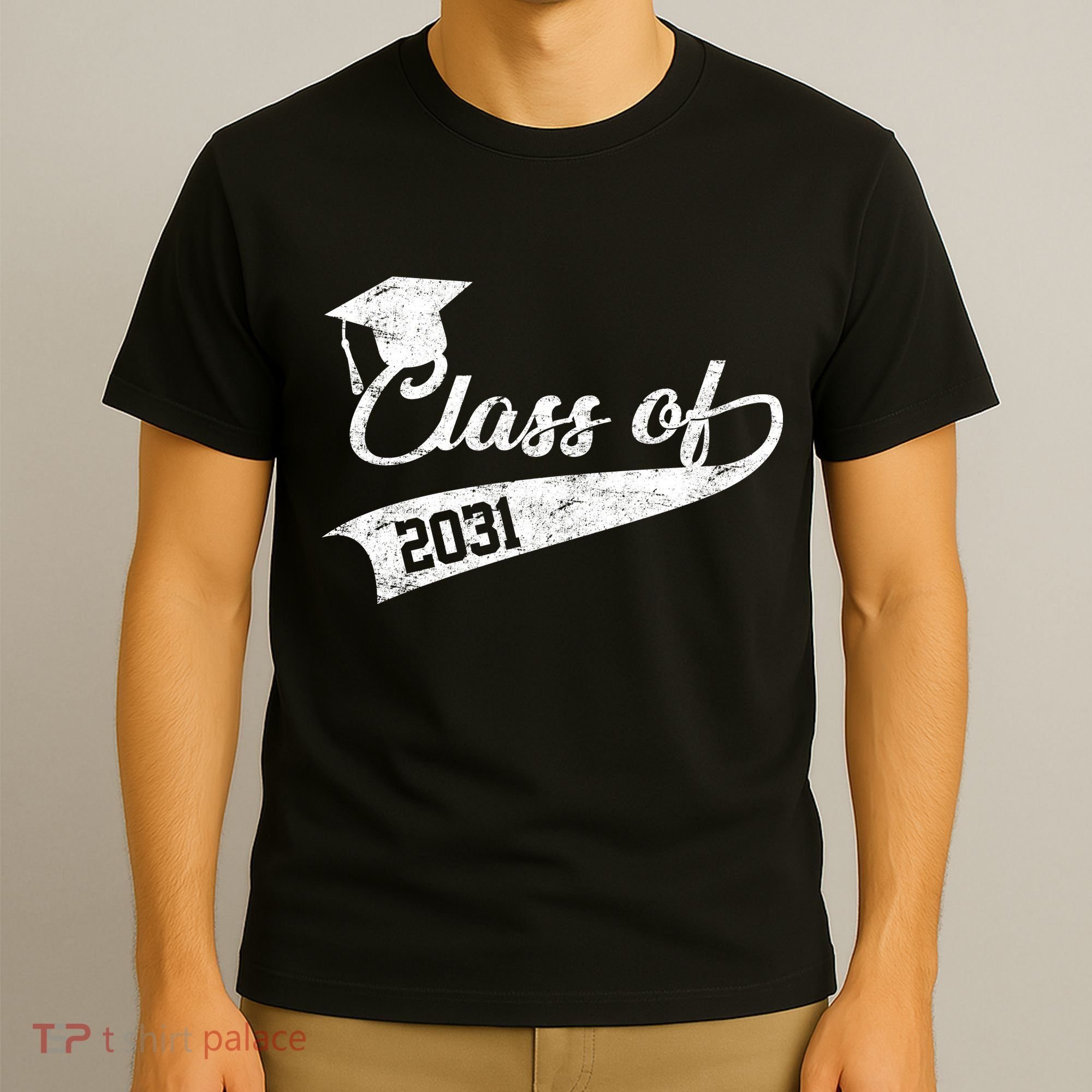 Class Of 2031 Graduate T-Shirt