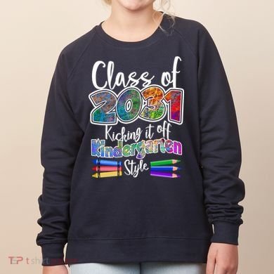 Class Of 2031 Kicking It Off Kindergarten Style Women's Sweatshirt