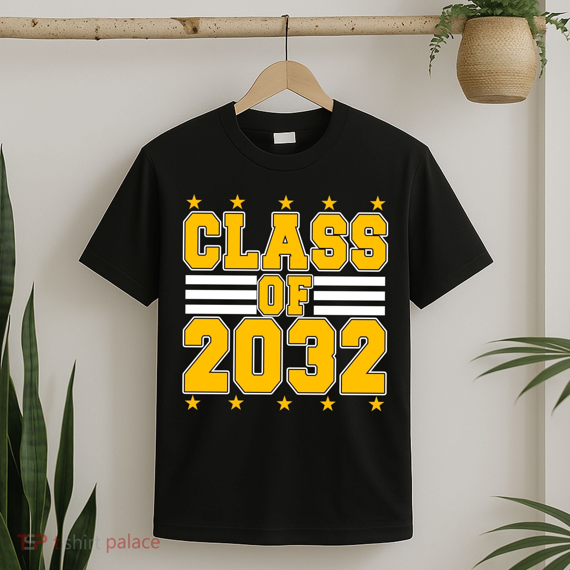 Class Of 2032 First Day Of Kindergarten T-Shirt