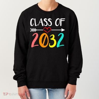 Class Of 2032 First Day Of School Kindergarten Women's Sweatshirt