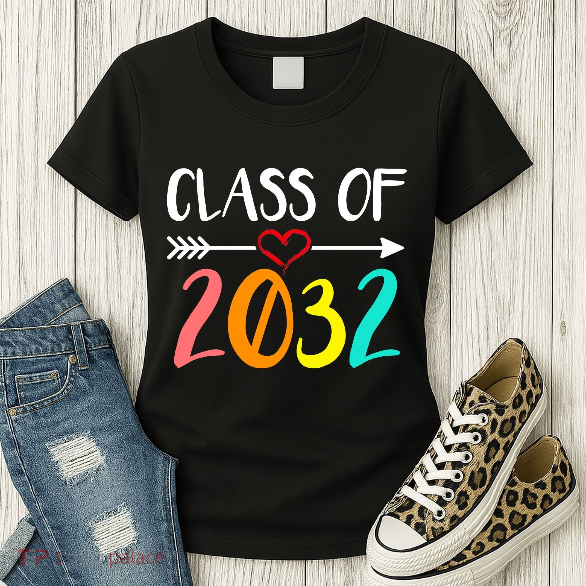 Class Of 2032 First Day Of School Kindergarten Women's T-Shirt