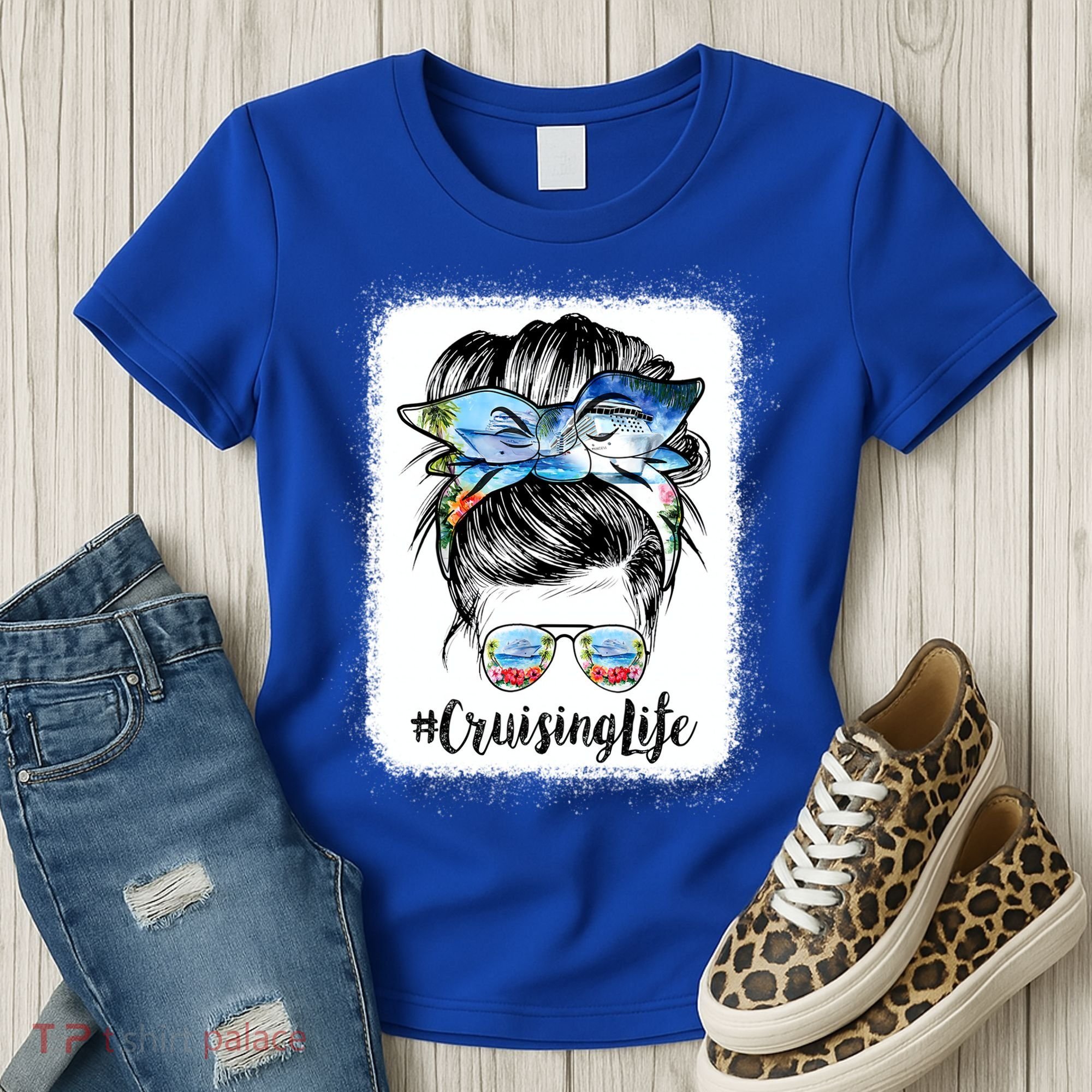 Cruising Life Cruise Messy Bun Hair Sunglasses Mom Great Gift Women's T-Shirt