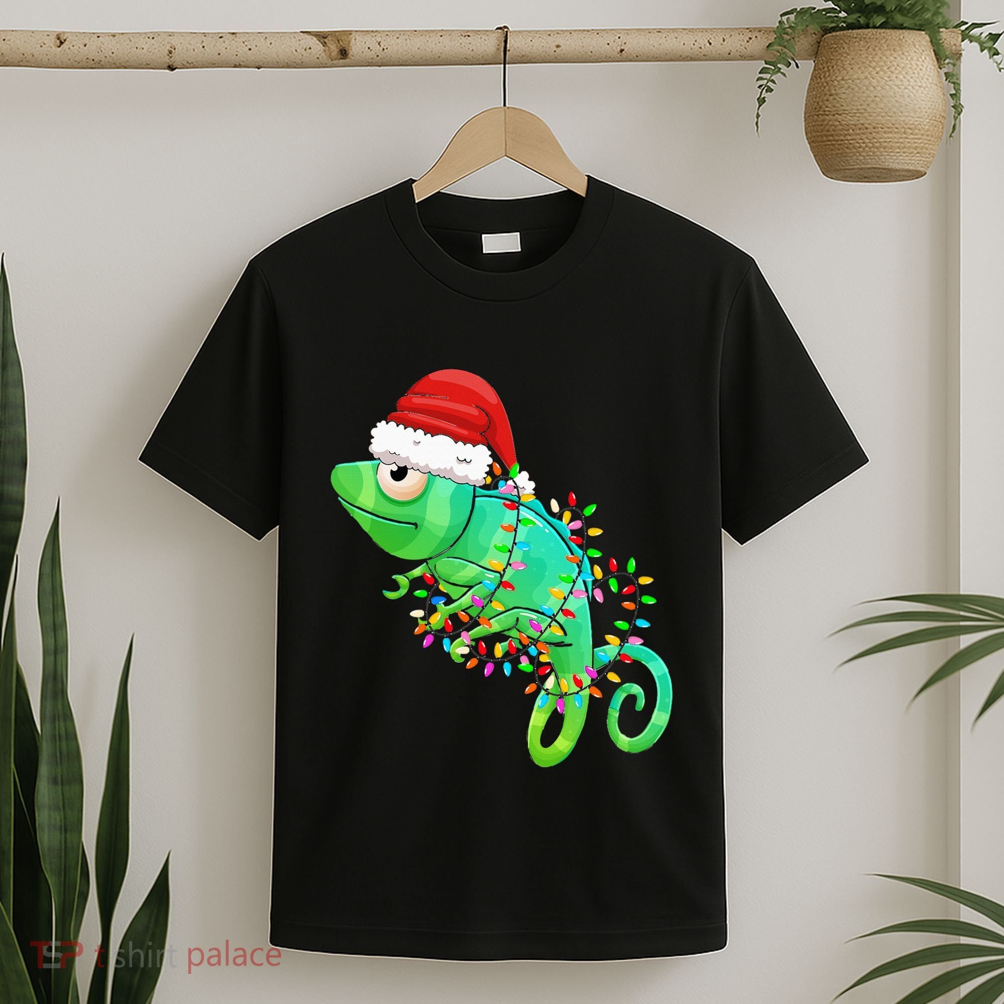 Christmas Lights Chameleon Wearing Xmas Hat Chameleon Lover T-Shirt