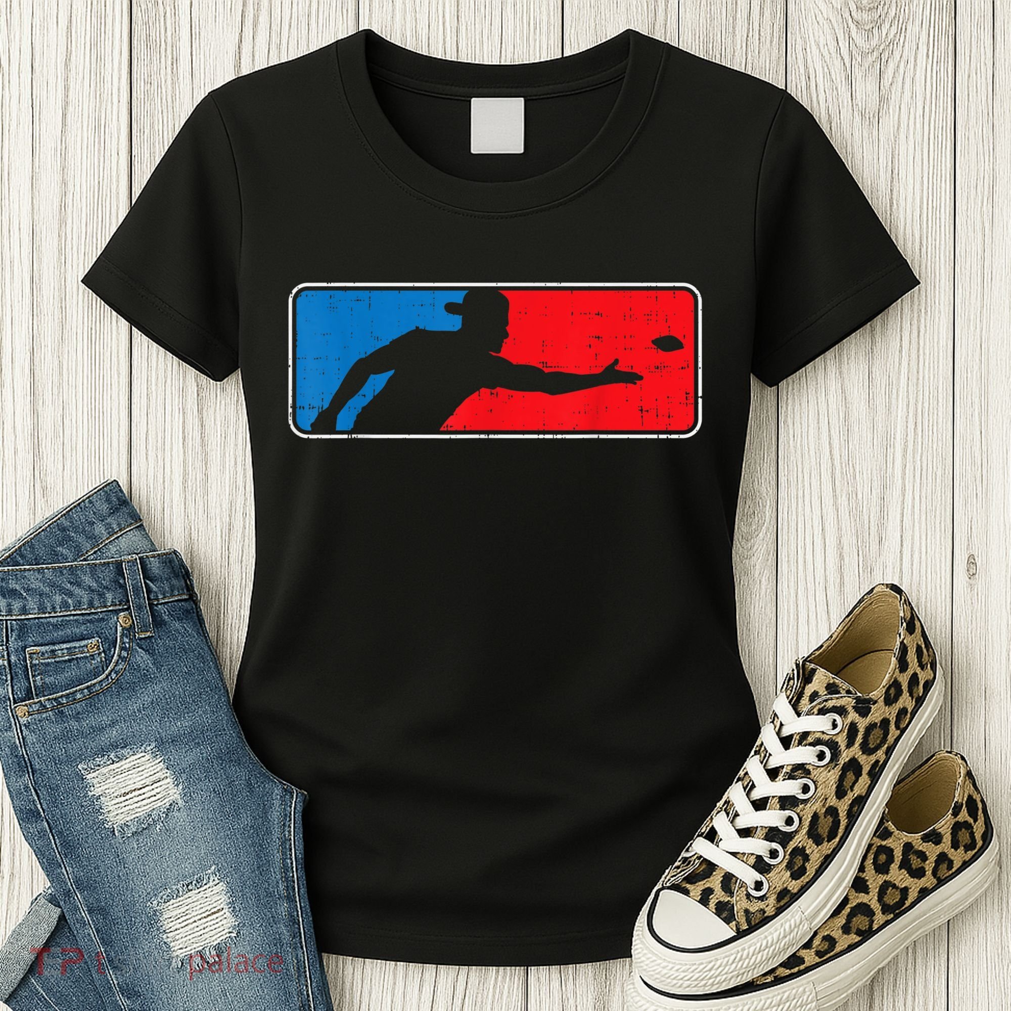 Cornhole Logo Corn Hole Sack Toss Baggo Game Men Women Women's T-Shirt