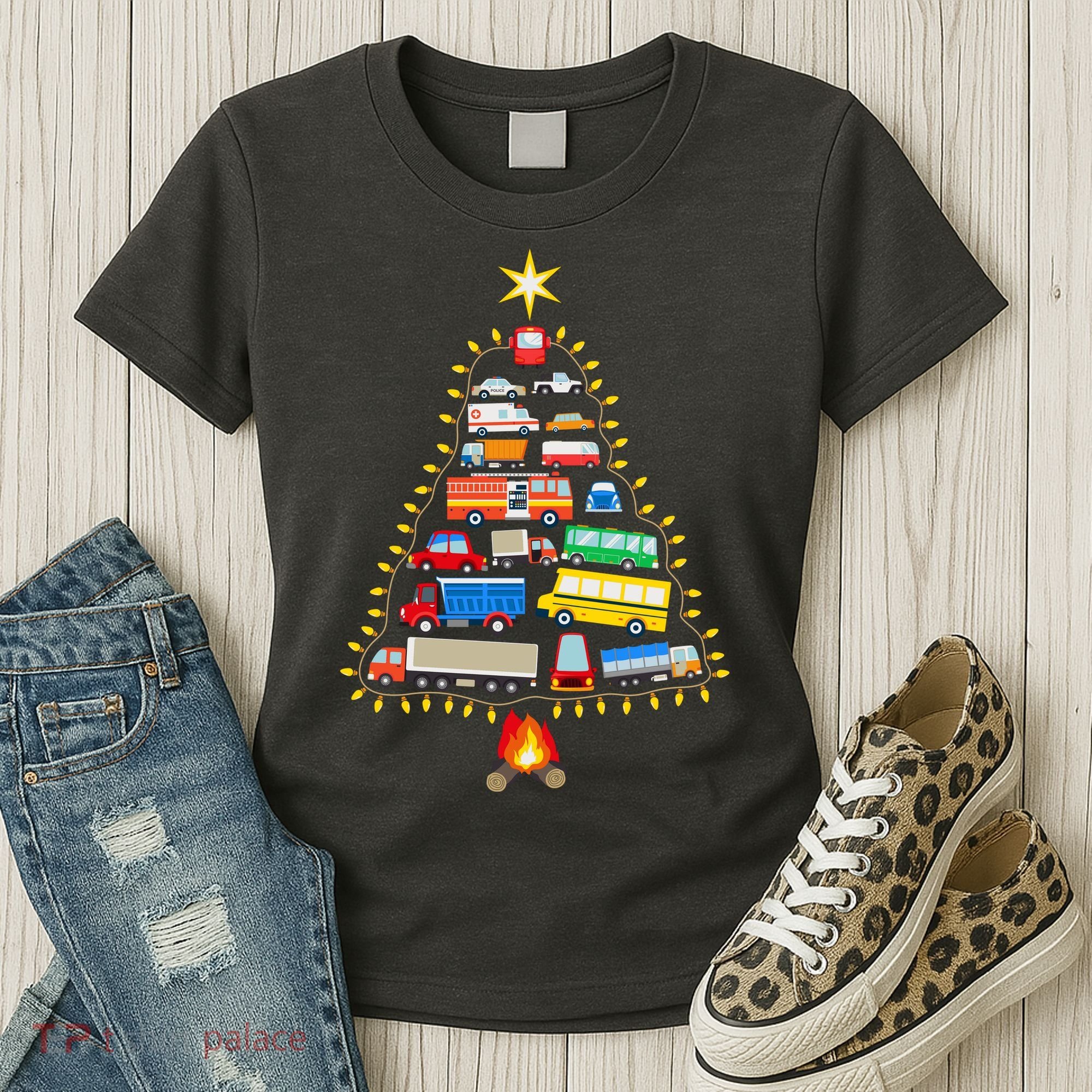 Car Lover Christmas Tree Cute Gift Women's T-Shirt