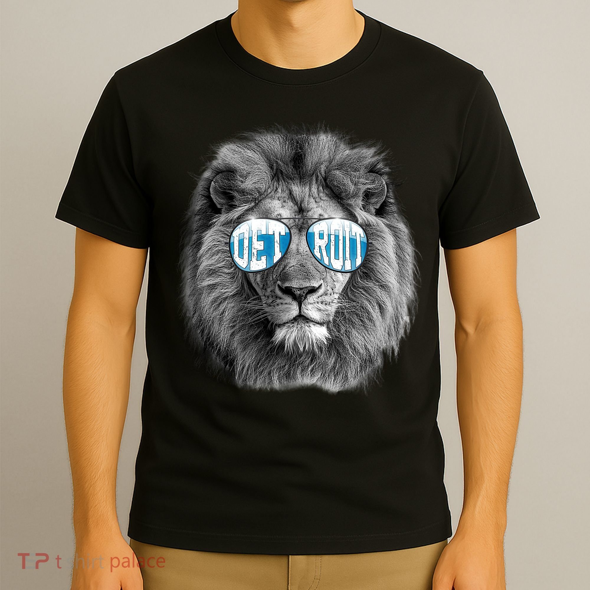 Cool Lions Football Sports Fan T-Shirt