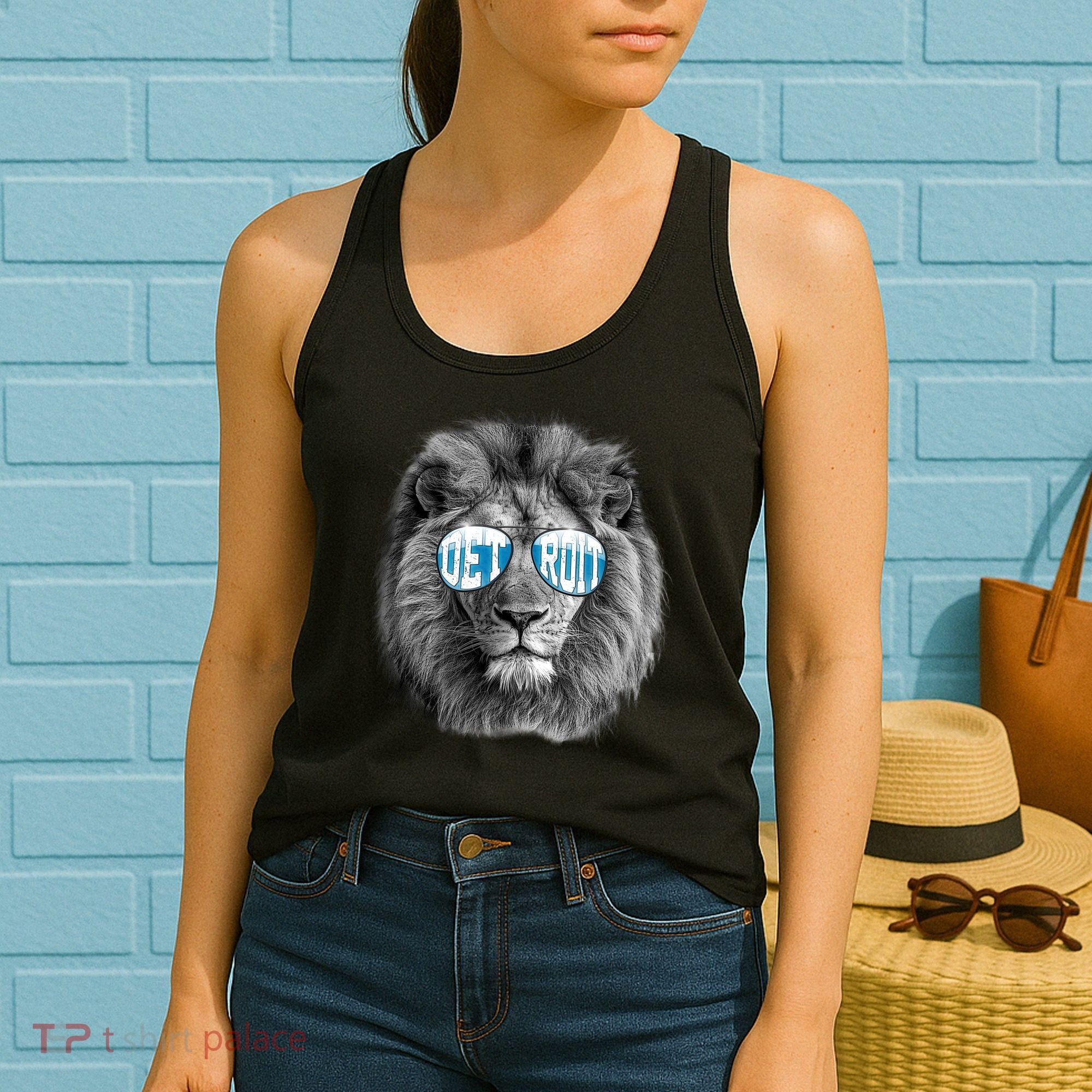 Cool Lions Football Sports Fan Women's Tank Top