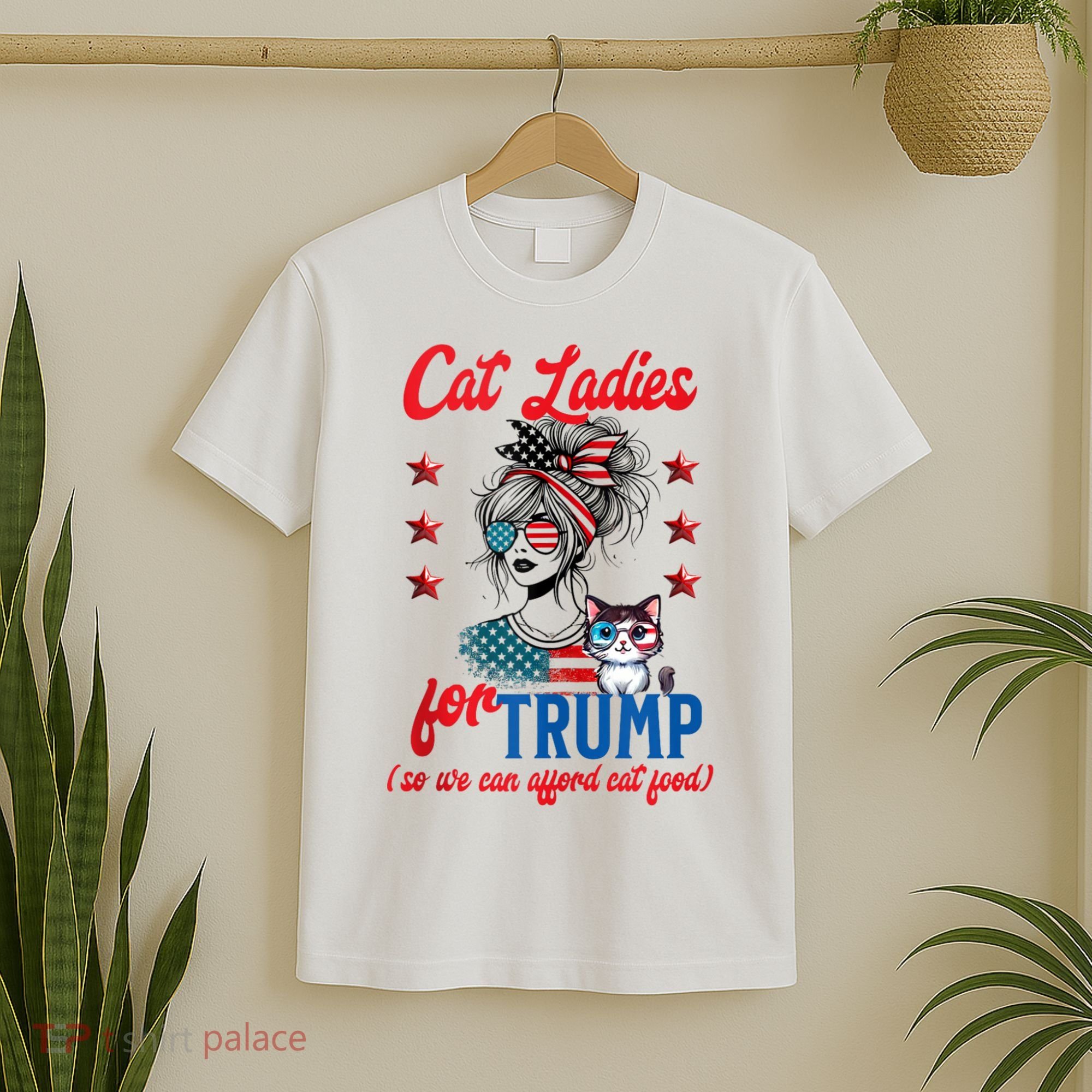 Cat Lady For Trump Funny Political T-Shirt