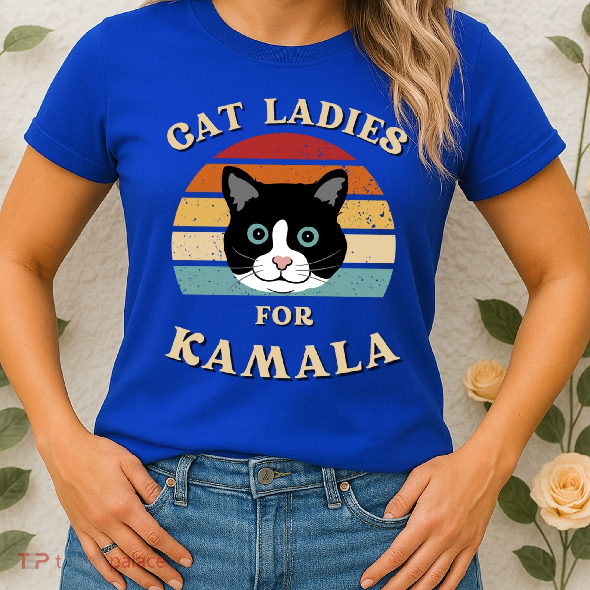 Cat Ladies For Kamala Harris Cool Gift Women's T-Shirt