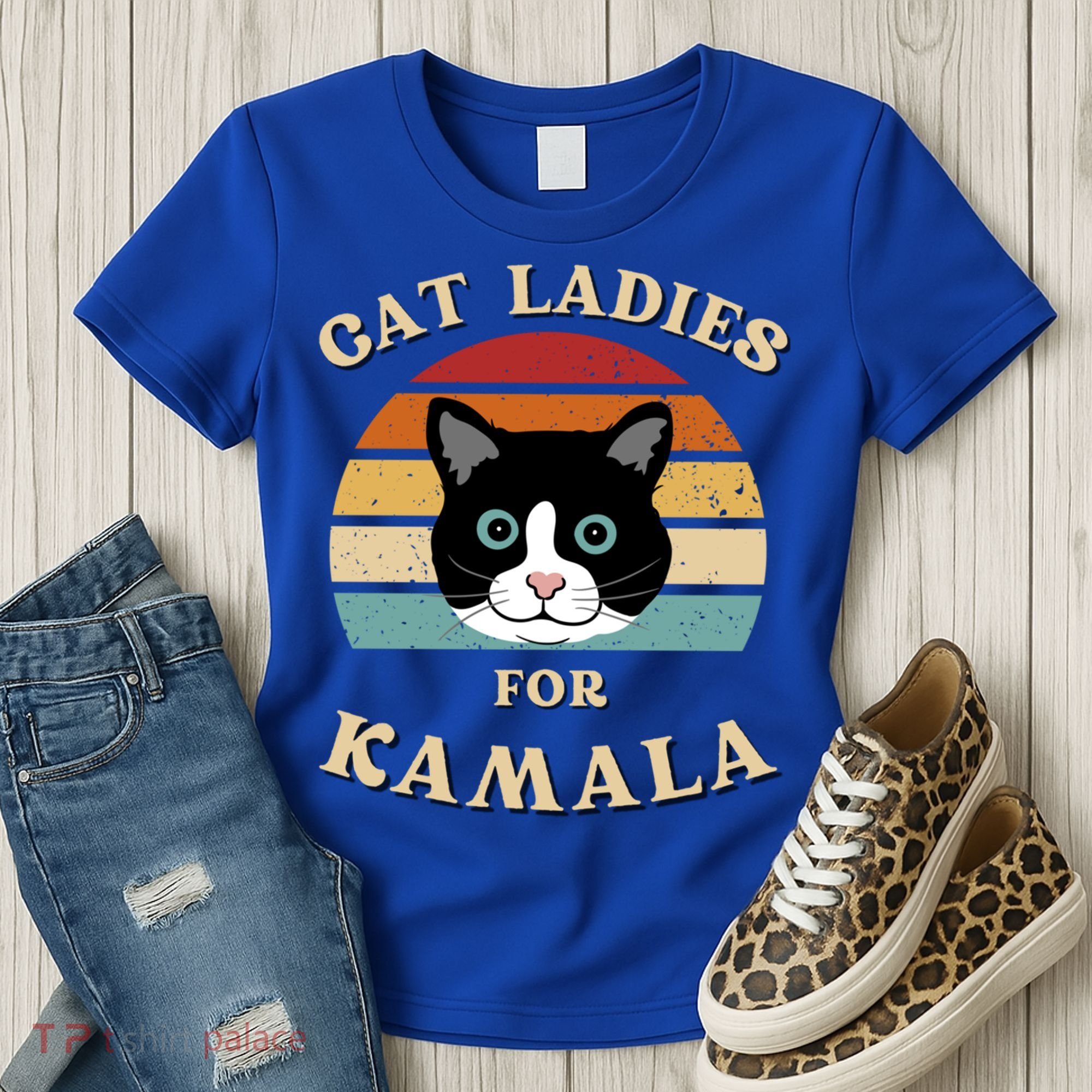 Cat Ladies For Kamala Harris Cool Gift Women's T-Shirt