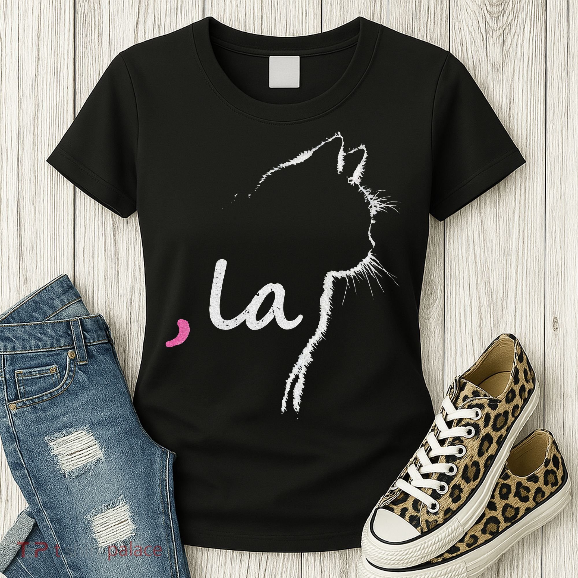 Cat Ladies For Kamala Harris For President 2024 Comma La Women's T-Shirt