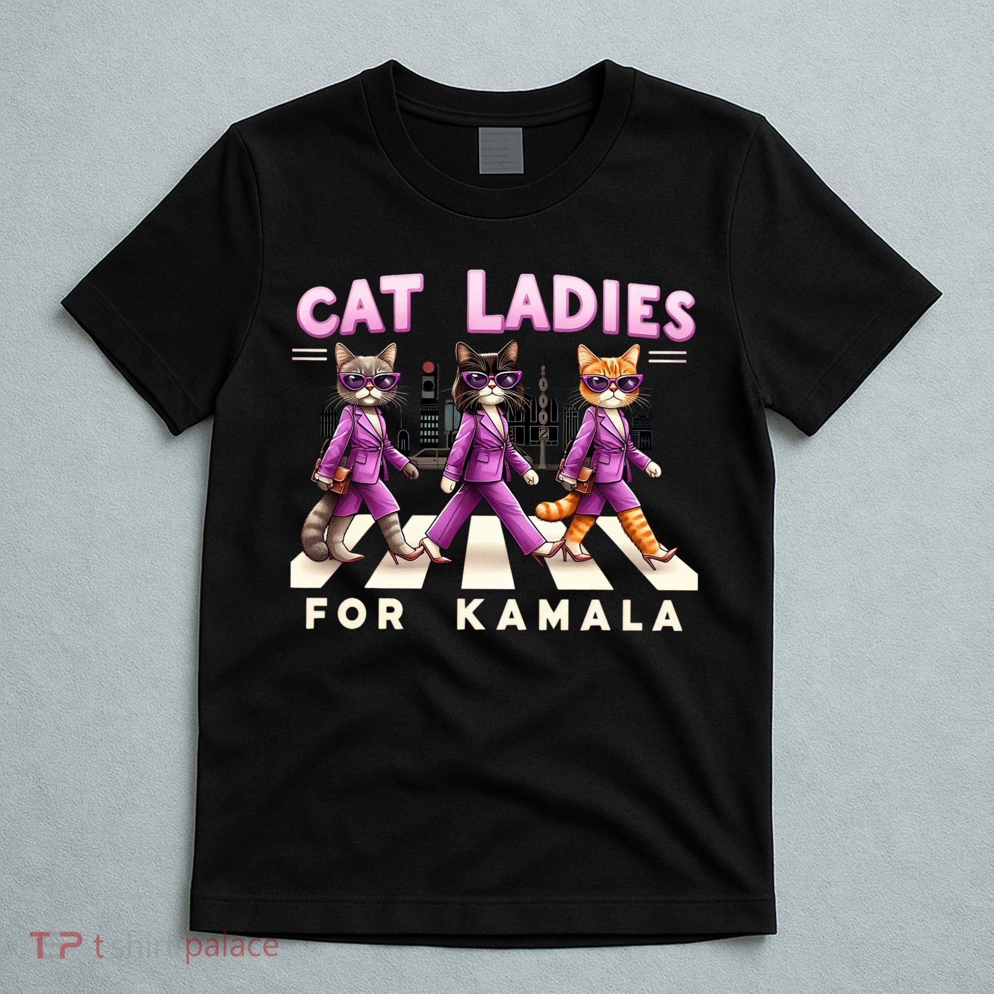 Cat Ladies For Kamala Voting Kamala Harris 2024 Cat Lover T-Shirt