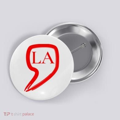Comma La Kamala Harris Button