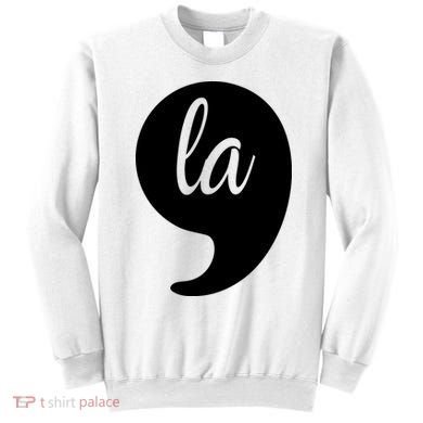 Comma La Kamala Harris For President 2024 Election Sweatshirt