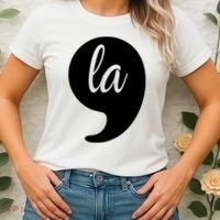 Comma La Kamala Harris For President 2024 Election Women's T-Shirt thumb 2