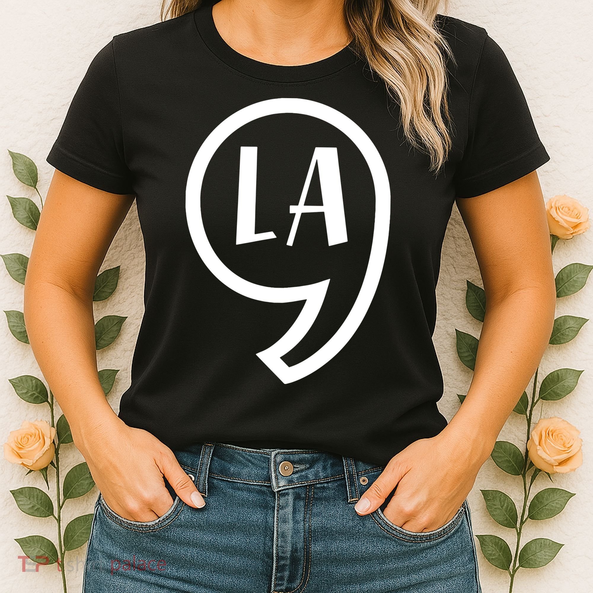 Comma La Kamala Harris Comma La Women's T-Shirt