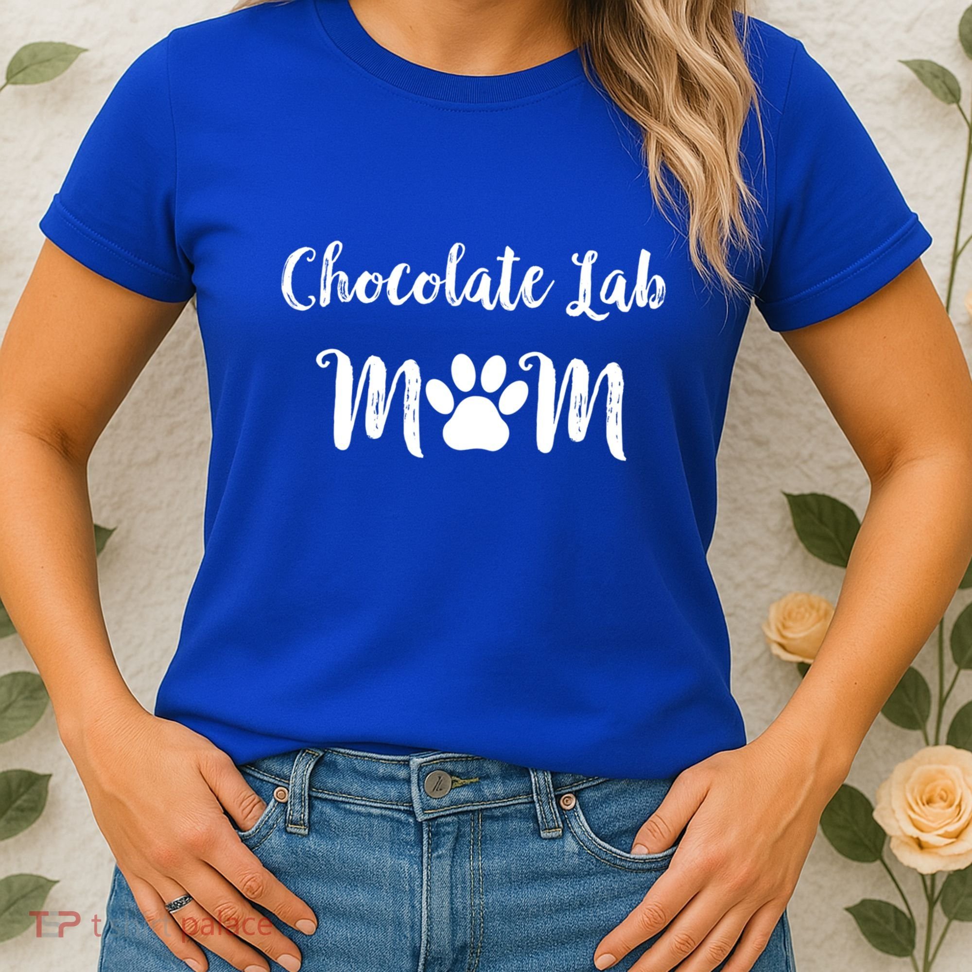 Chocolate Lab Mom Chocolate Lab Dog Lover Gift Women's T-Shirt
