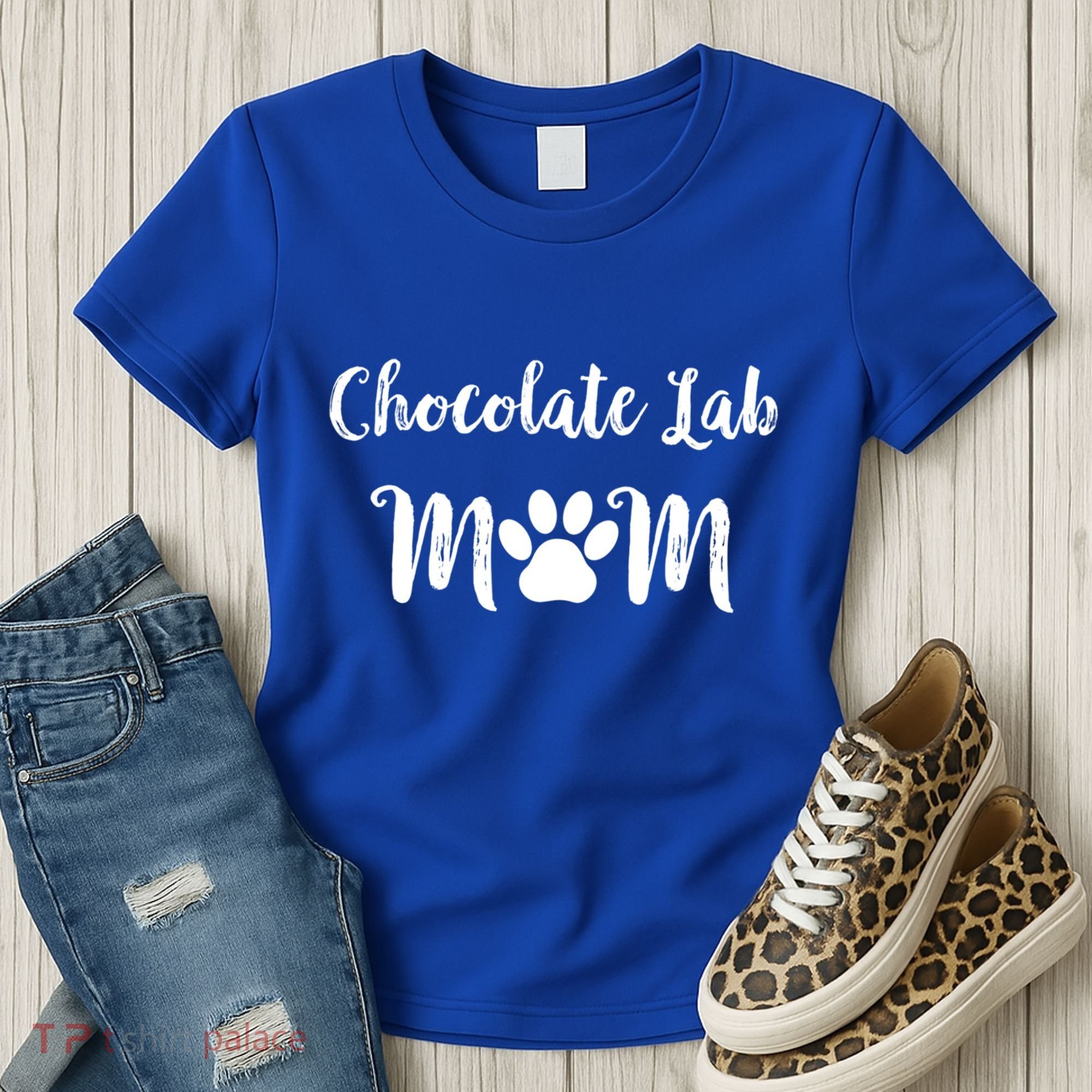 Chocolate Lab Mom Chocolate Lab Dog Lover Gift Women's T-Shirt