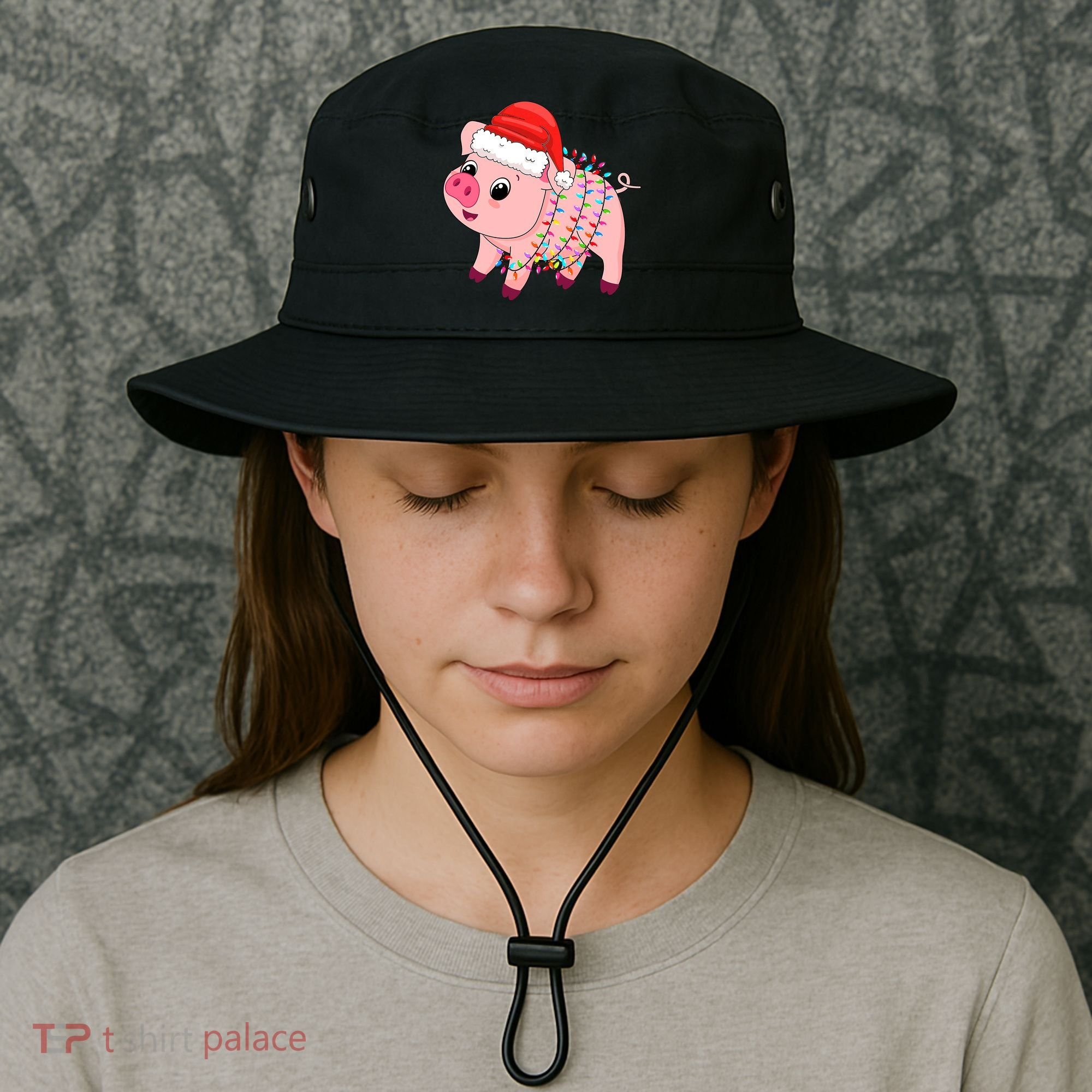 Christmas Lights Pig Wearing Xmas Hat - Pig Lover Farmer Bucket Hat
