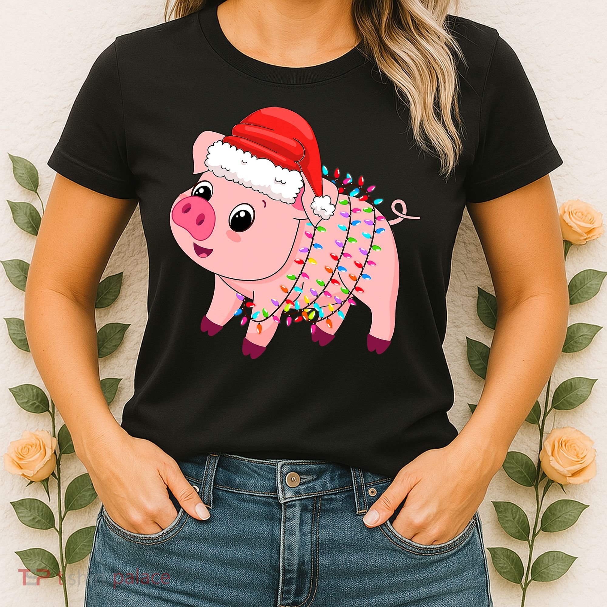 Christmas Lights Pig Wearing Xmas Hat - Pig Lover Farmer Women's T-Shirt