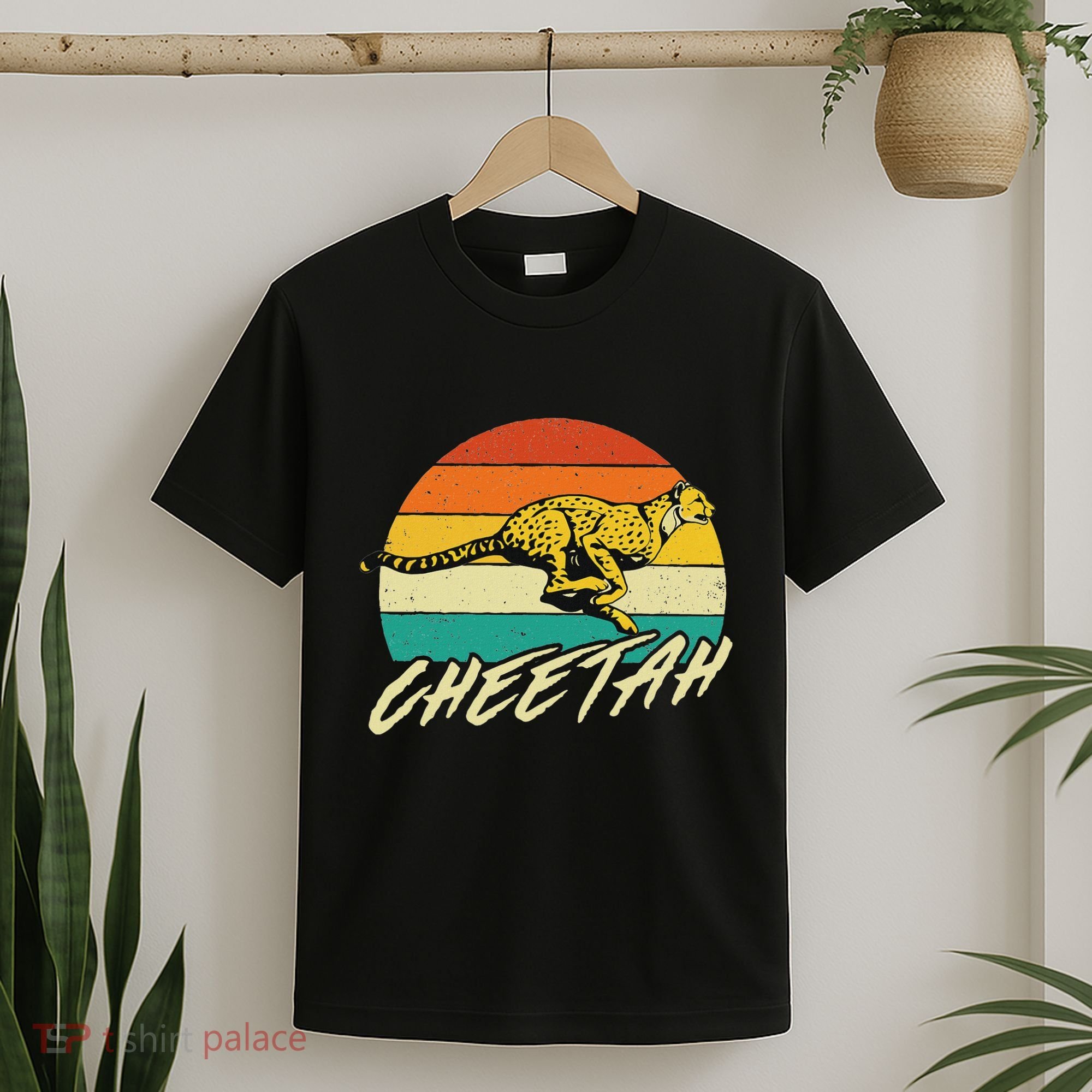 Cheetah Lover Retro Vintage Safari Zoo Animal Lover T-Shirt