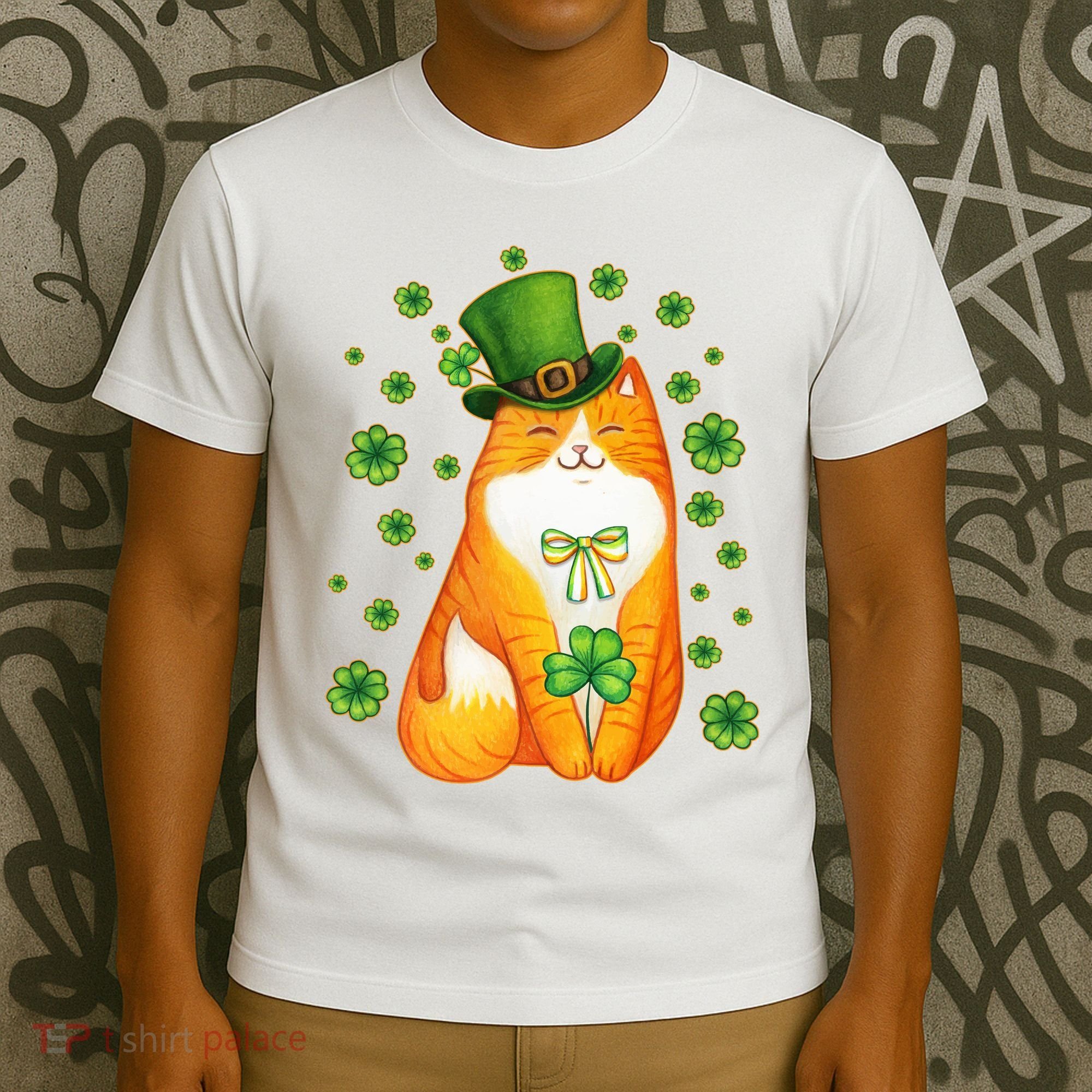 Cute Lucky St PatrickS Day Orange Tabby Cat T-Shirt