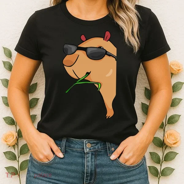 Capybara Lover Women Capybara Women's T-Shirt
