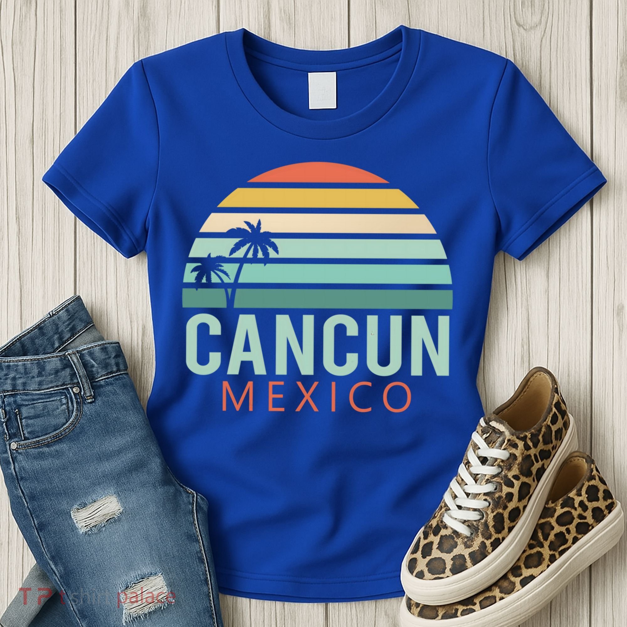 Cancun Mexico 2020 Retro Sun And Palm Group Gift Women's T-Shirt