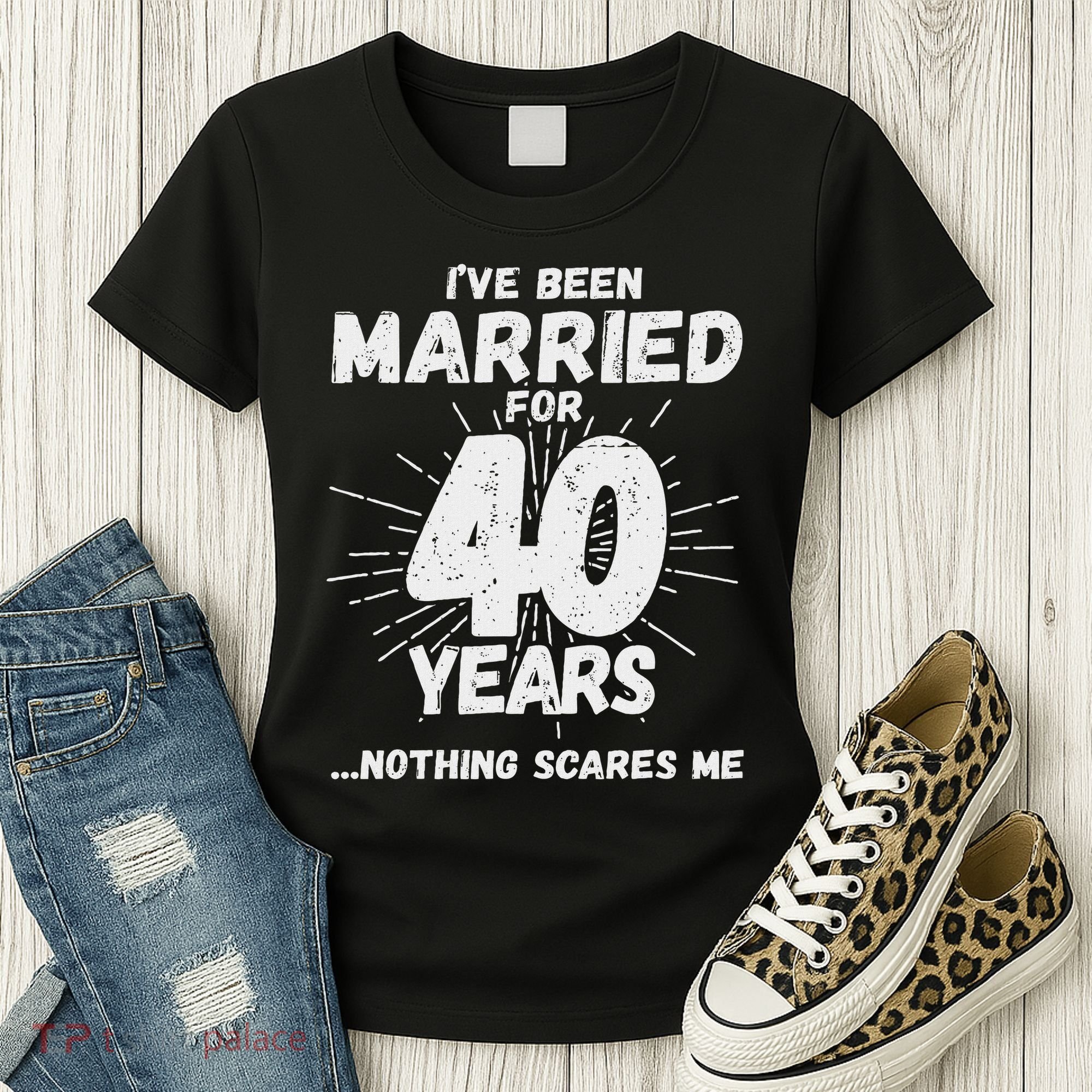 Couples Married 40 Years Funny 40th Wedding Anniversary Women's T-Shirt