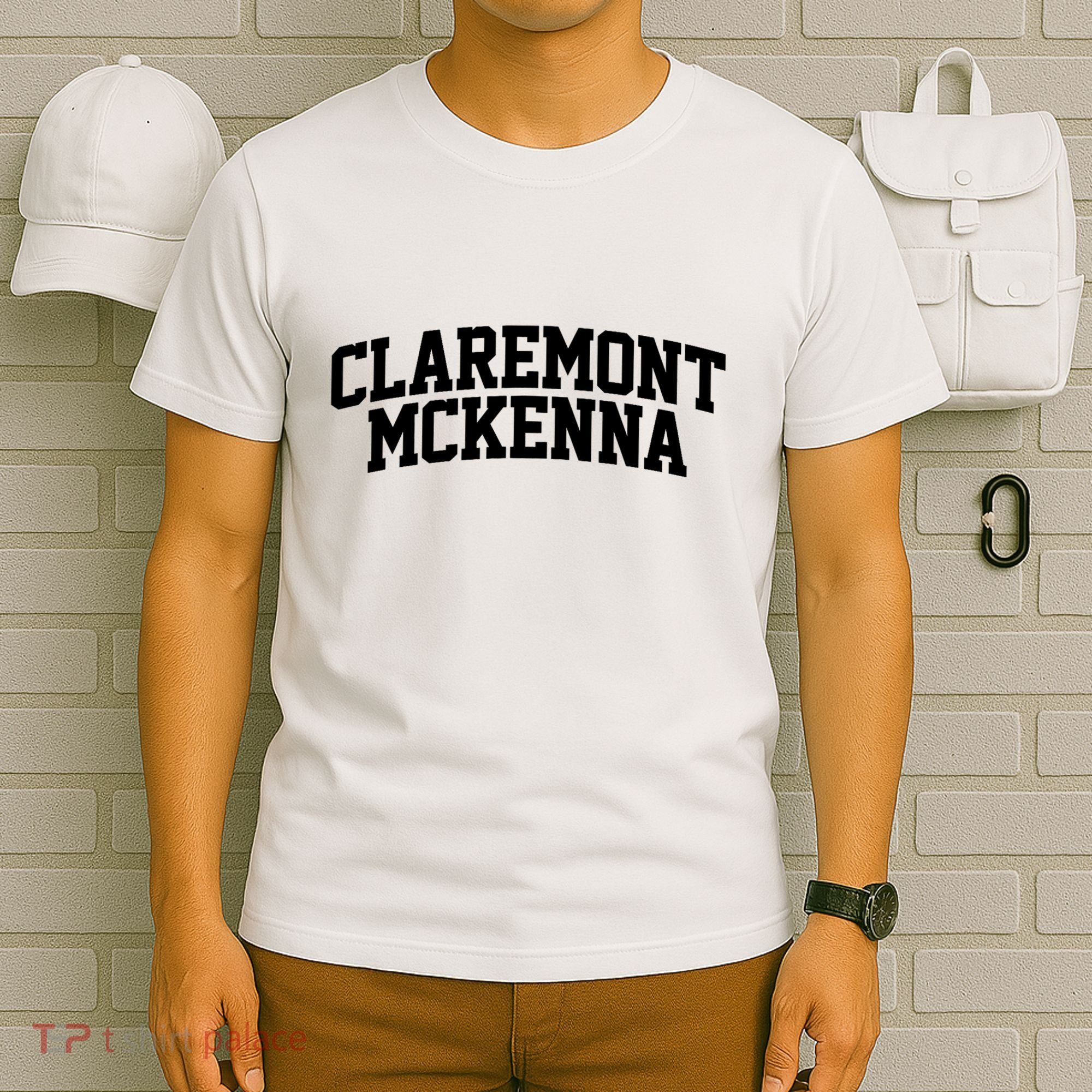 Claremont Mckenna Arch Vintage Retro College Athletic Sports T-Shirt