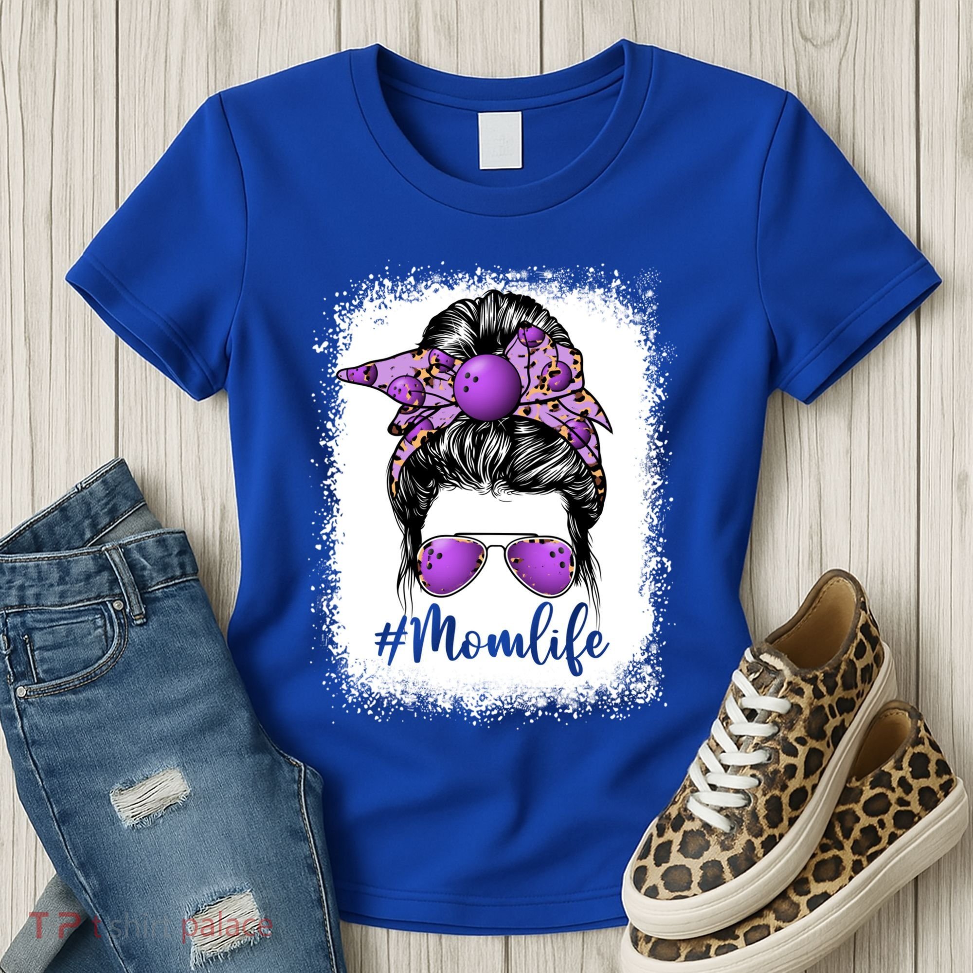 Cute Mother's Day Bowling Mom Life Messy Bun Game Day Gift Women's T-Shirt