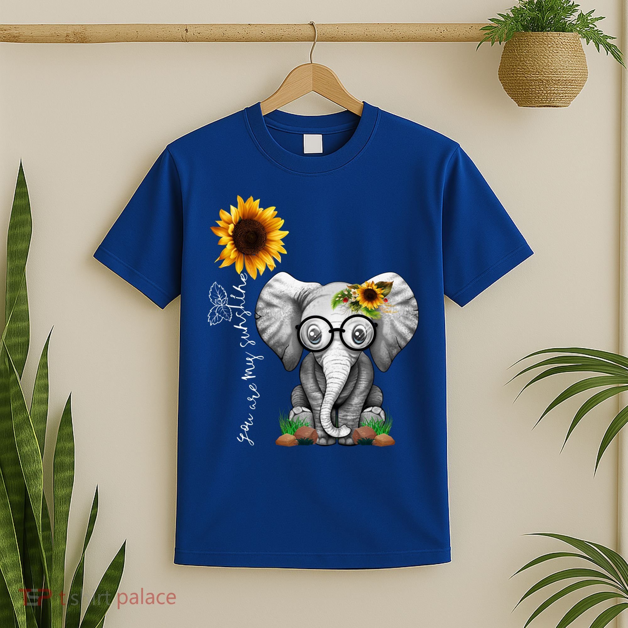 Cute Mama Elephant With Sunflower Gift You Are My Sunshine Gift T-Shirt